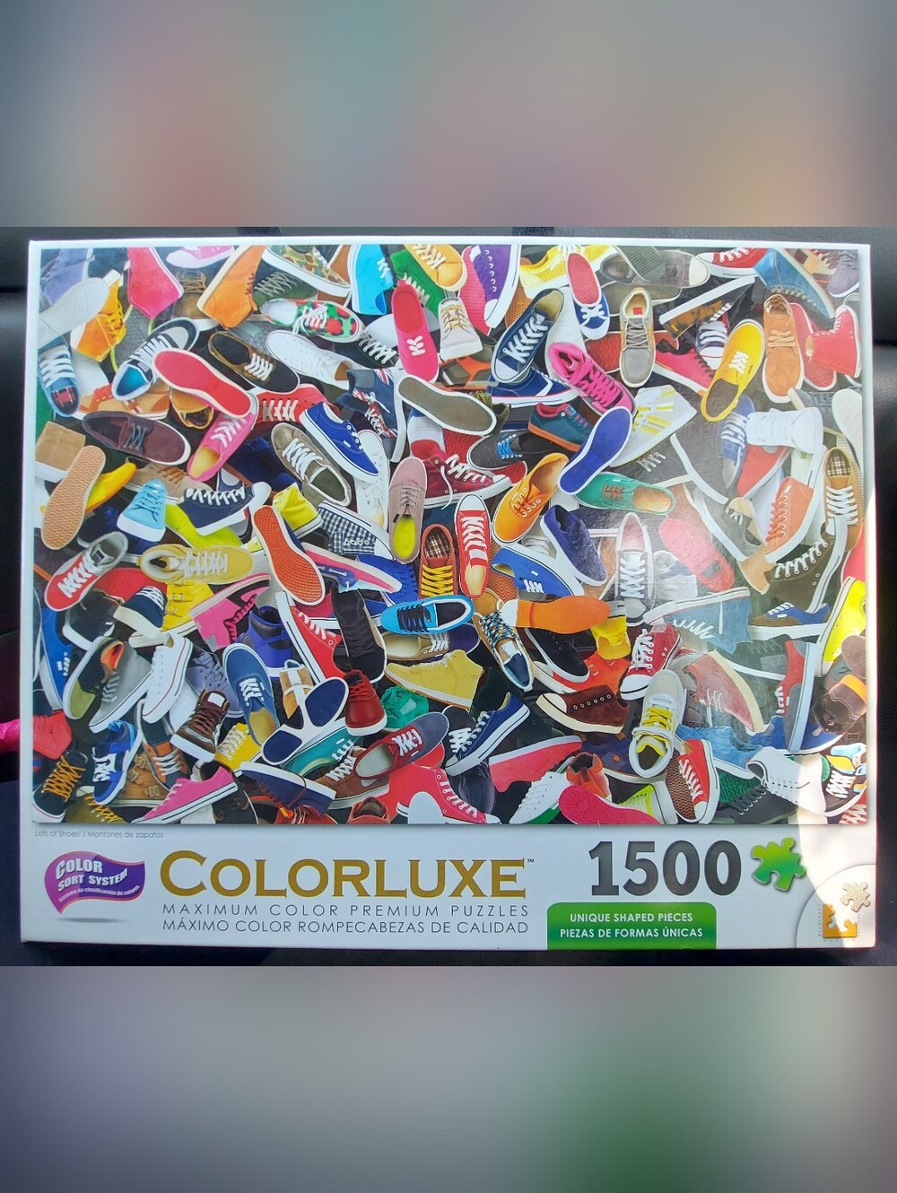 Colorluxe "Lots of Shoes!" - 1500 Piece Puzzle